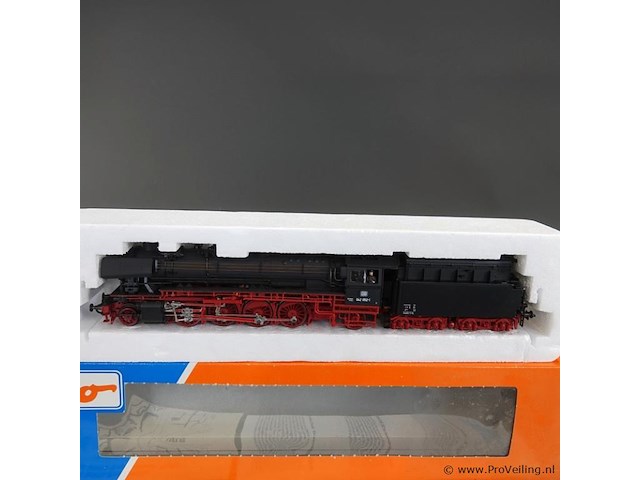 Roco stoomlocomotief van de baureihe 41 (bedrijfsnummer 41 083) van de duitse spoorwegen (db) - afbeelding 2 van  5