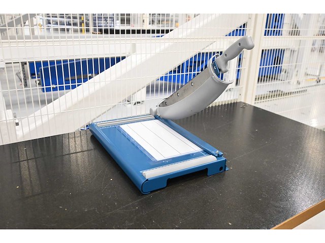 Rodahle 561 snijmachine - afbeelding 1 van  3