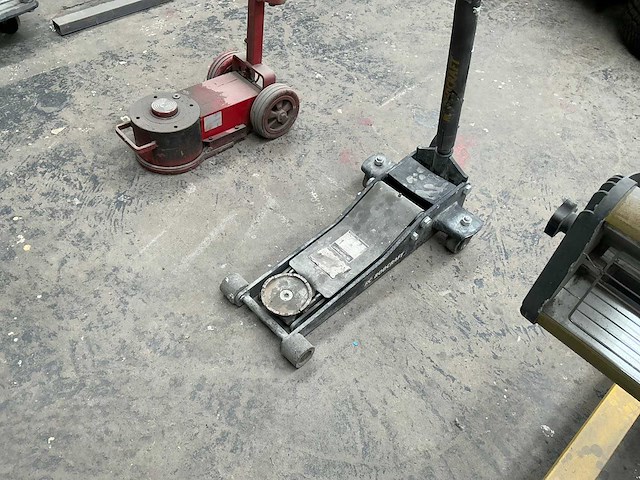 Rodcraft rh215 garagekrik 2 tom - afbeelding 1 van  6