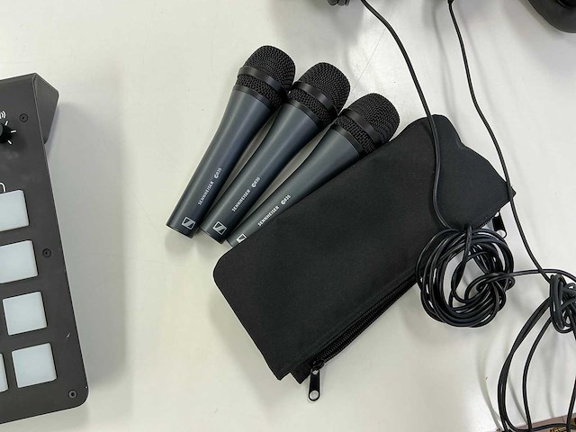 Rode aphex opname set - afbeelding 14 van  16