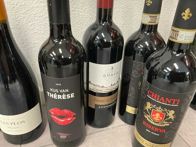 Rode en mousserende wijn (13x) - afbeelding 11 van  11