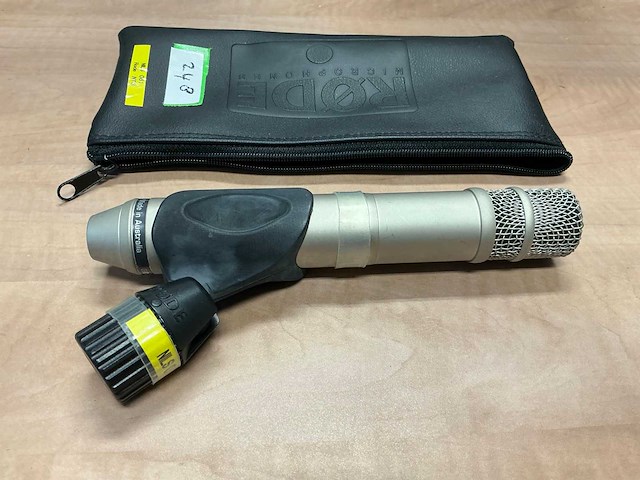 Rode nt3 microfoon - afbeelding 2 van  3