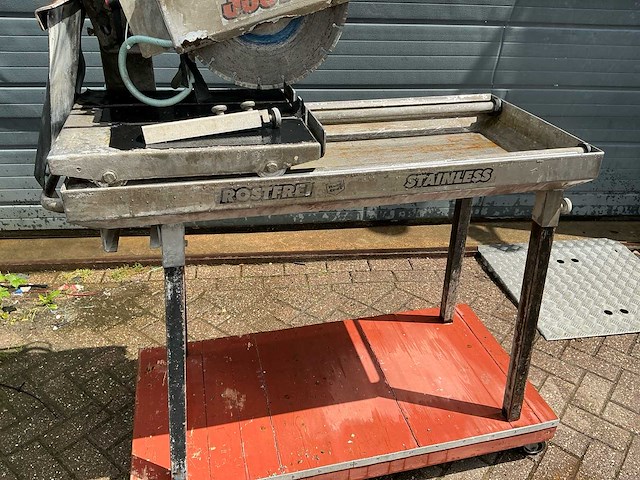 Rodia 365ts steenzaagmachine - afbeelding 1 van  4