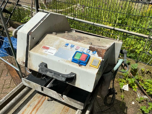 Rodia 365ts steenzaagmachine - afbeelding 3 van  4