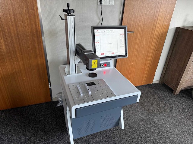 Rodin - 2026 - mdfa 10030 - lasersnijmachine - afbeelding 1 van  5