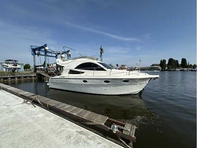 Rodman - 2004 - 38 fly - motorjacht - afbeelding 1 van  33