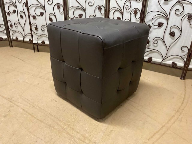 Rodu poef - afbeelding 4 van  9