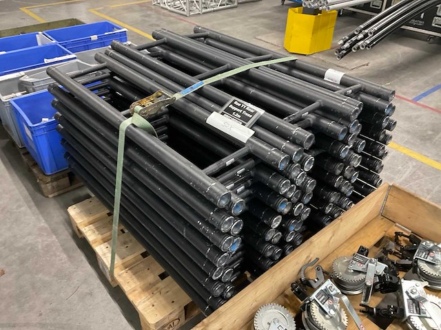 Roe t1 rear support aluminium trus (50x) - afbeelding 1 van  5