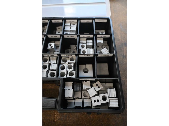 Roebuck / isotec installatiekoffer - afbeelding 4 van  5