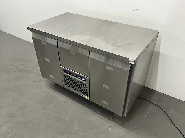 Roeder - fdp-n202 - vrieswerkbank (2023) - afbeelding 1 van  7