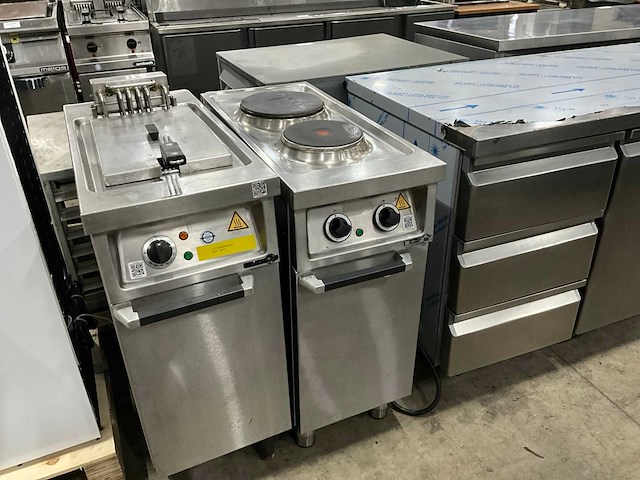 Roeder 7635-3 elektrisch fornuis - afbeelding 1 van  7