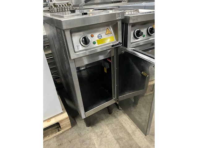 Roeder elektrisch friteuse - afbeelding 8 van  10