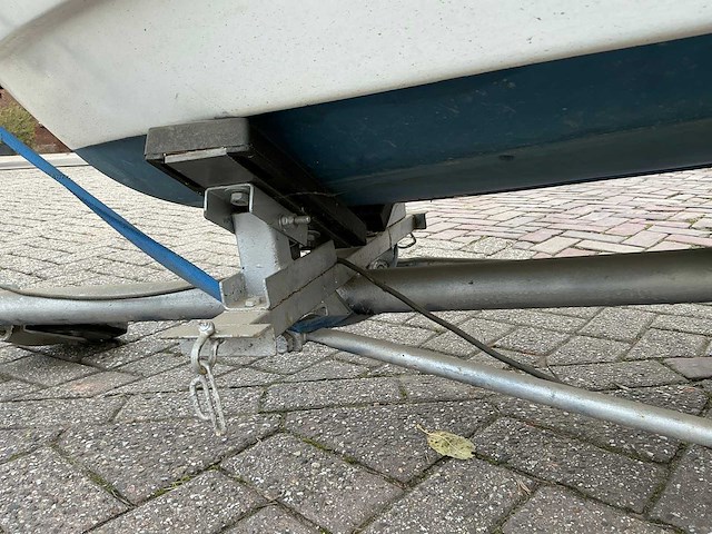 Roeiboot - afbeelding 2 van  15