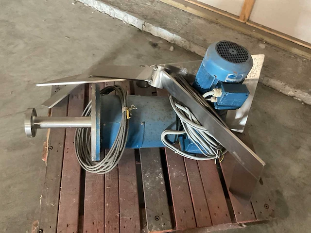 Roerwerkaandrijving / tankmixer - afbeelding 3 van  7