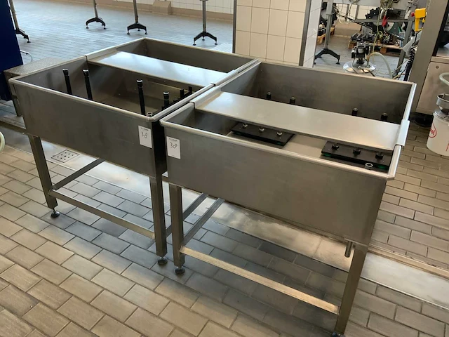 Roestvaststalen werkbank (3x) - afbeelding 1 van  6