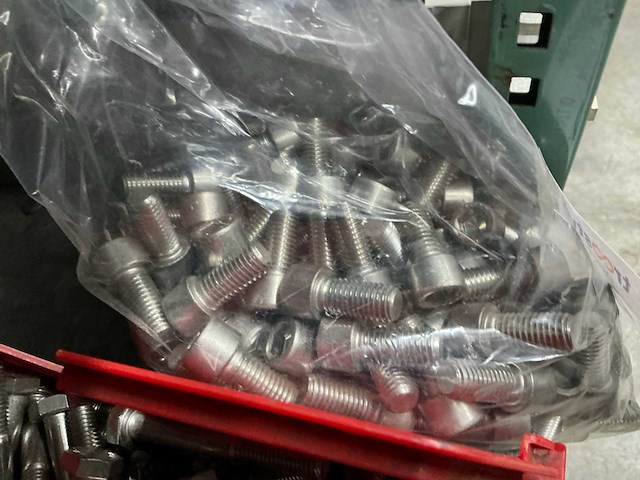 Roestvrij staal bouten, moeren & ringen - afbeelding 4 van  4