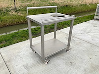Roestvrij stalen mobiele keteltafel - afbeelding 1 van  5