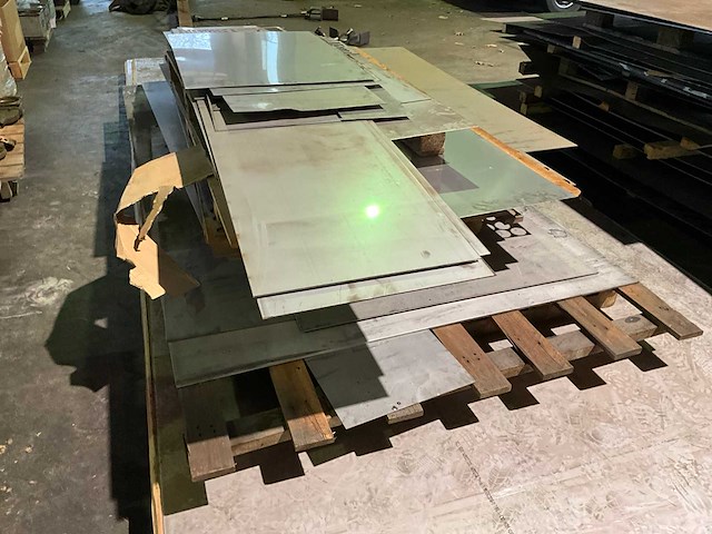 Roestvrijstaal platen (c) - afbeelding 3 van  8