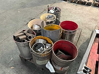 Roestvrijstaal + stalen reststukken - afbeelding 1 van  6