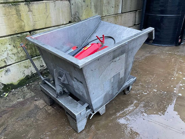 Roestvrijstalen kiepbak - afbeelding 2 van  5
