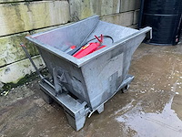 Roestvrijstalen kiepbak - afbeelding 2 van  5