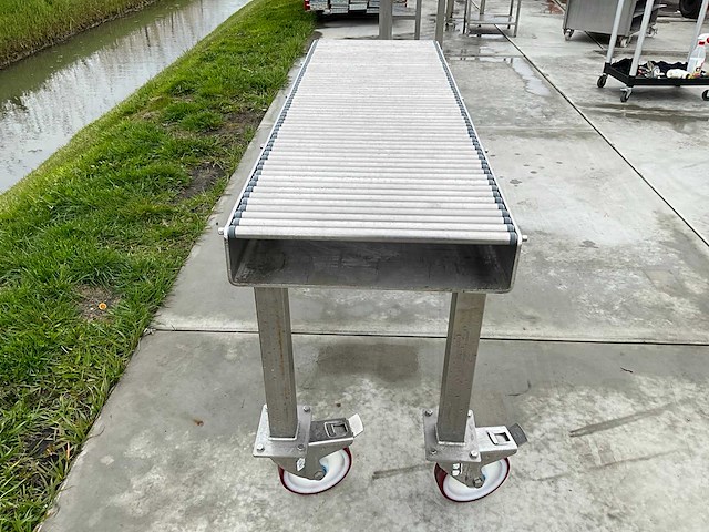 Roestvrijstalen rollertafel - afbeelding 1 van  1