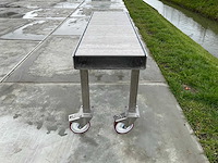 Roestvrijstalen rollertafel - afbeelding 4 van  5