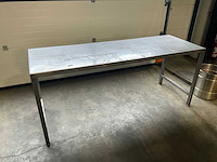 Roestvrijstalen tafel - afbeelding 1 van  3