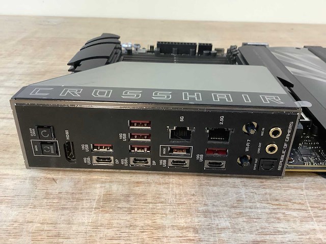 Rog crosshair x870e hero moederbord - afbeelding 3 van  7