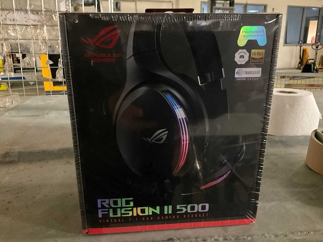 Rog fusion ii 500 koptelefoon - afbeelding 1 van  4