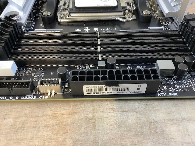 Rog strix 8650-a moederbord - afbeelding 6 van  7