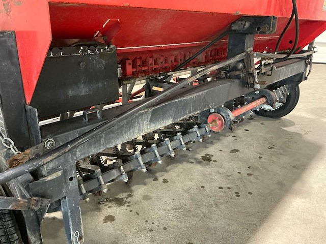 Roger xc 3000 zaaimachine - afbeelding 6 van  14
