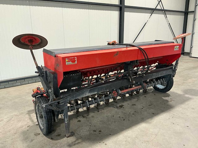 Roger xc 3000 zaaimachine - afbeelding 8 van  14