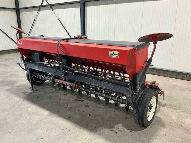 Roger xc 3000 zaaimachine - afbeelding 10 van  14