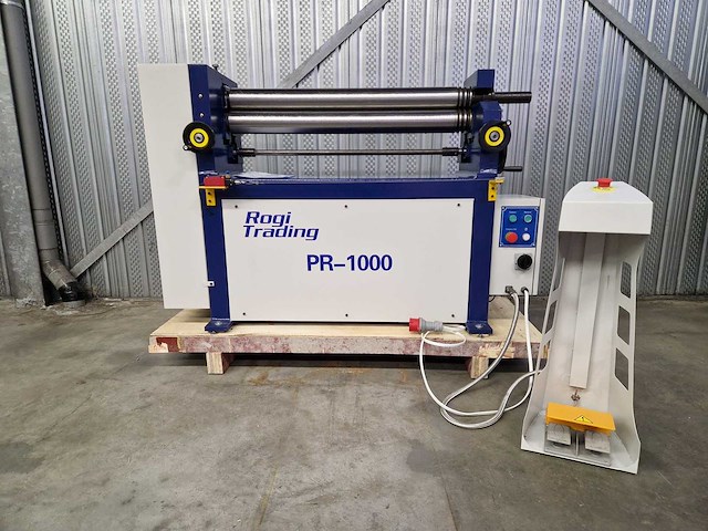 Rogi - 2023 - pr-1000 - motorische 3-rollenwals - afbeelding 1 van  13