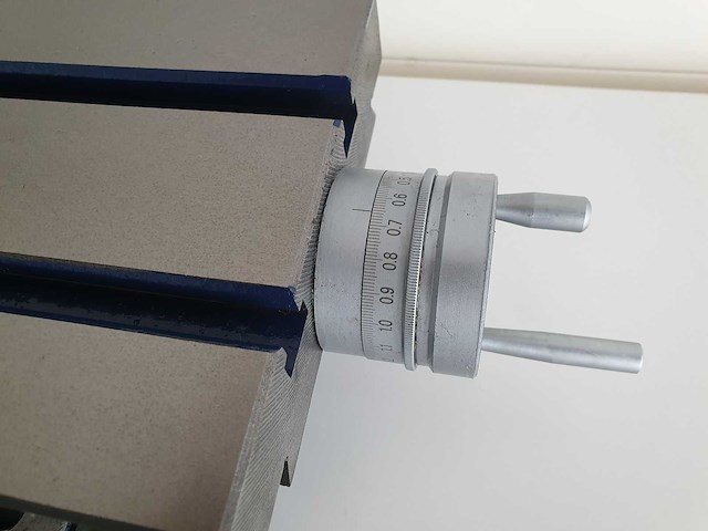 Rogi - 2024 - lct202 - t-gleuf opspantafel - afbeelding 4 van  6