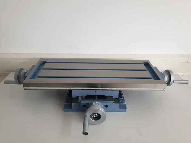 Rogi - 2024 - lct205 - t-gleuf opspantafel - afbeelding 1 van  3