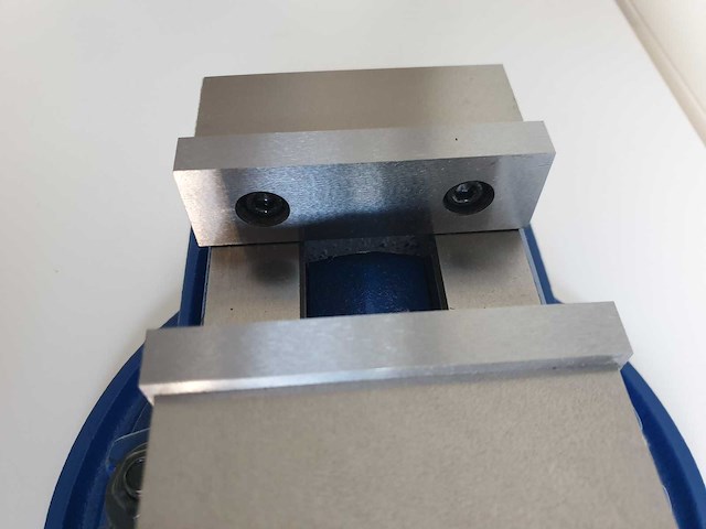 Rogi - 2025 - mvb100 - machineklem - afbeelding 3 van  5