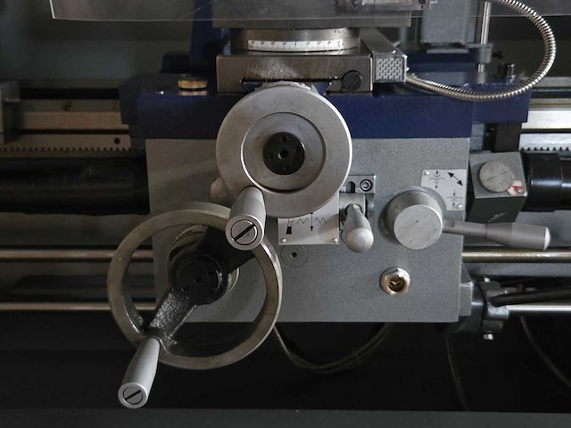 Rogi - 2025 - wm400x1000 - centerdraaibank - afbeelding 20 van  41