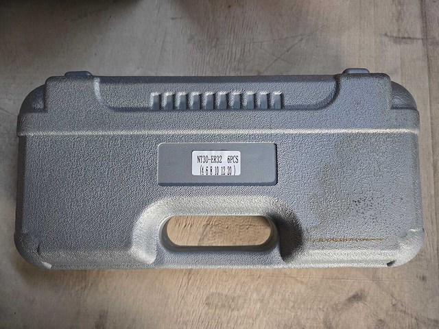 Rogi - 2025 - wmd32g - tandwiel boor-frees machine - afbeelding 30 van  35