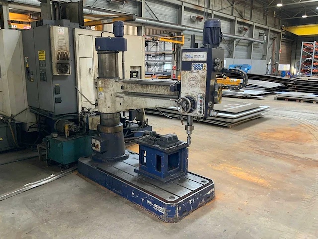 Rogi trading mrd4013 radiaalboormachine - afbeelding 1 van  6