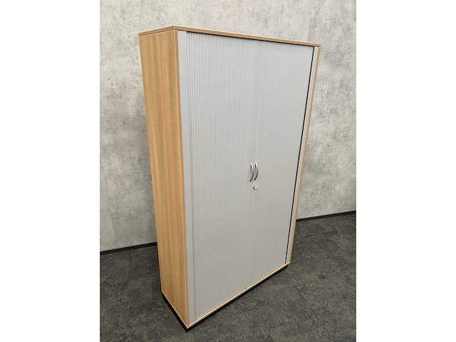 Rohde&grahl - hoge houten roldeurkast met sleutel - afbeelding 4 van  12