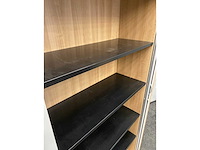 Rohde&grahl - hoge houten roldeurkast met sleutel - afbeelding 2 van  12