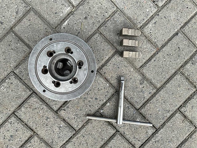 Röhm - 3-klauw - klauwplaat - afbeelding 8 van  10