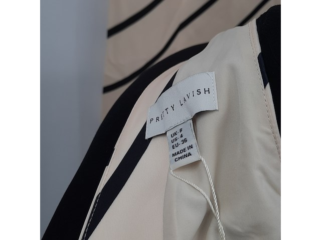 Rok, maat 38 en top, maat 36, pretty lavish - afbeelding 7 van  9