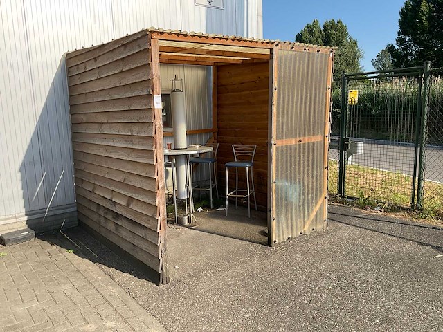 Rokersruimte - afbeelding 4 van  6