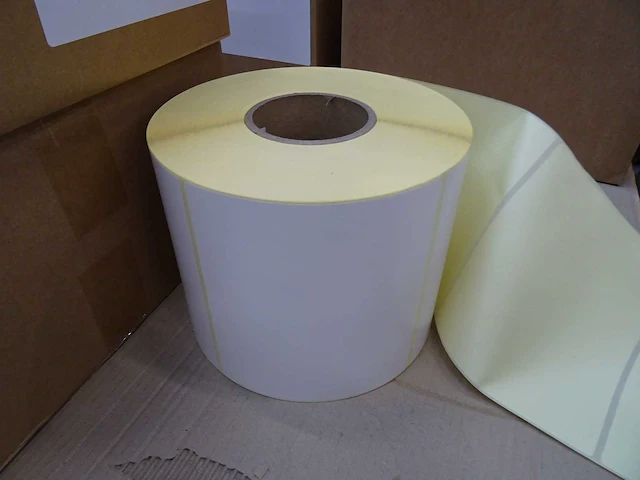 Rol etiketten 163x148mm (14x) - afbeelding 1 van  3