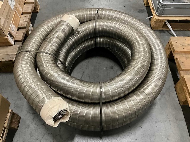 Rol flexibele roestvrijstalen rookgasafvoerbuis 100mm (4x) - afbeelding 3 van  3