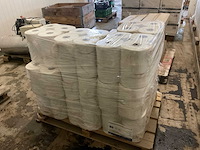 Rol papier (190x) - afbeelding 1 van  4