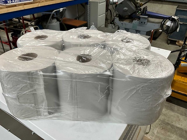 Rol papier (48x) - afbeelding 1 van  1